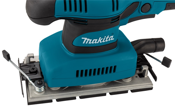 vlakschuurmachine makita