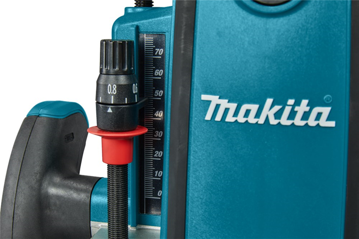 bovenfreesmachine makita