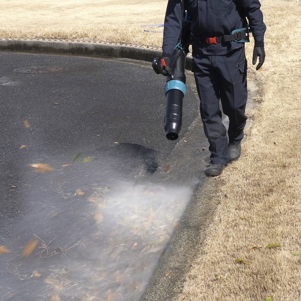 accu rugbladblazer makita-20