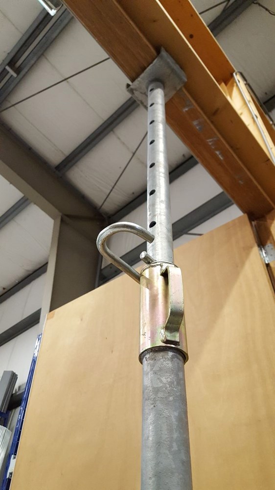 schroefstempel gegalvaniseerd-5