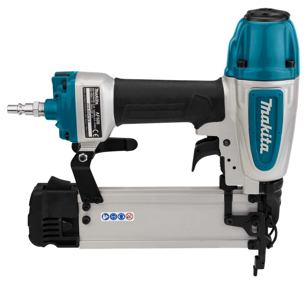 bradtacker makita 8bar-4