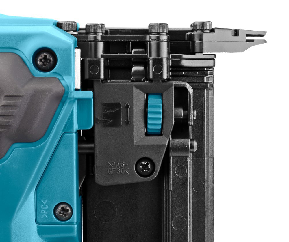 accu bradtacker makita-11