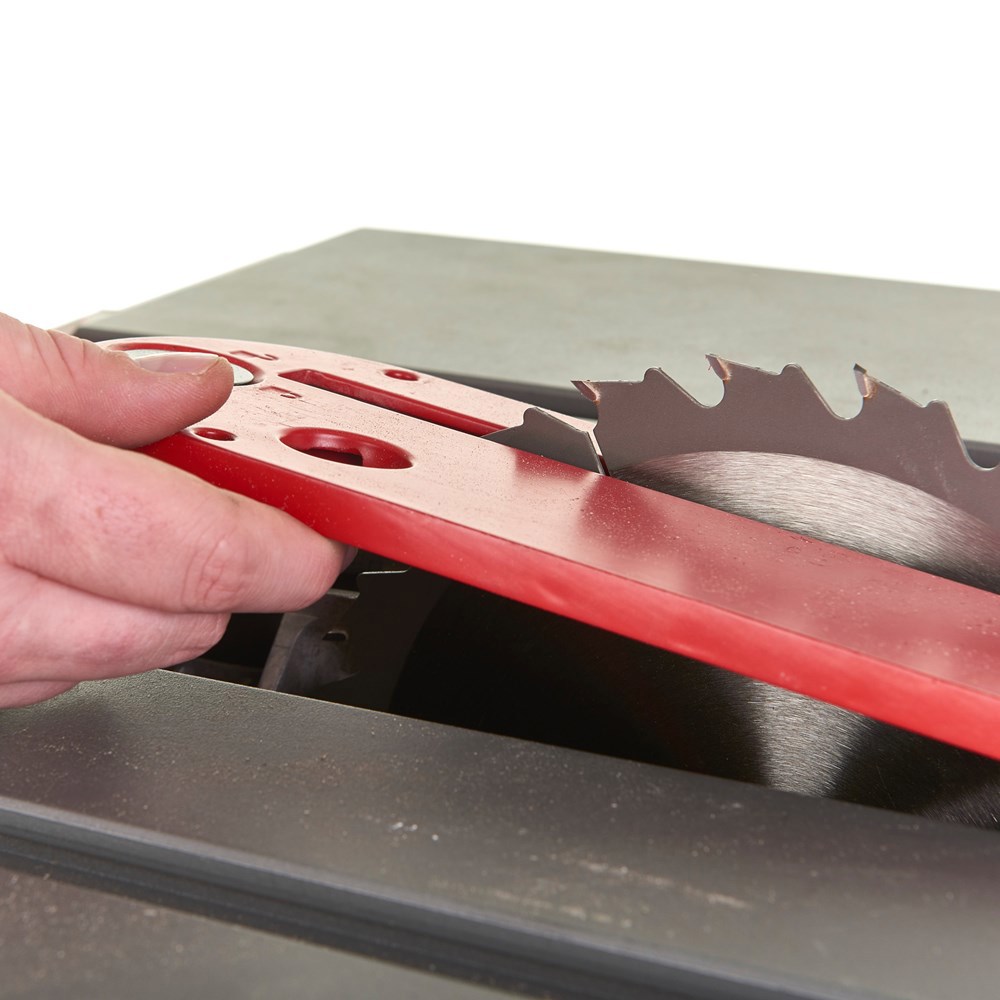 accu tafelzaagmachine milwaukee 210mm-5