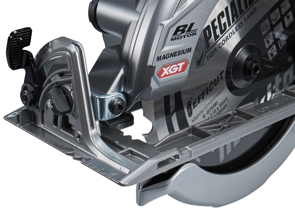accu cirkelzaagmachine makita 260mm-6