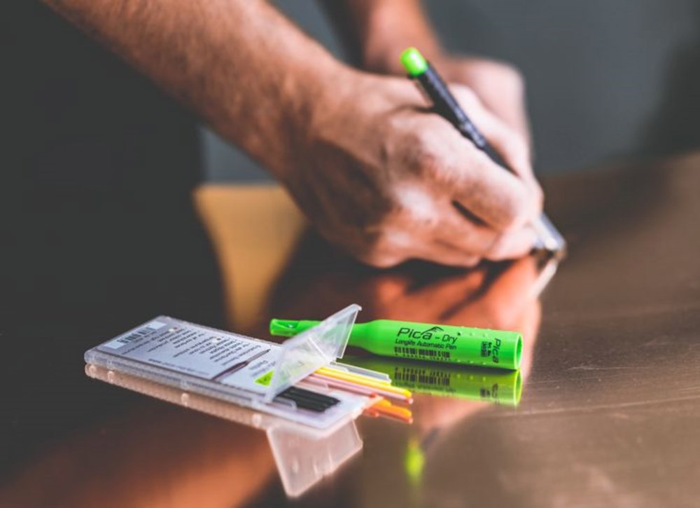 navulling diepgatpen potlood pica-4