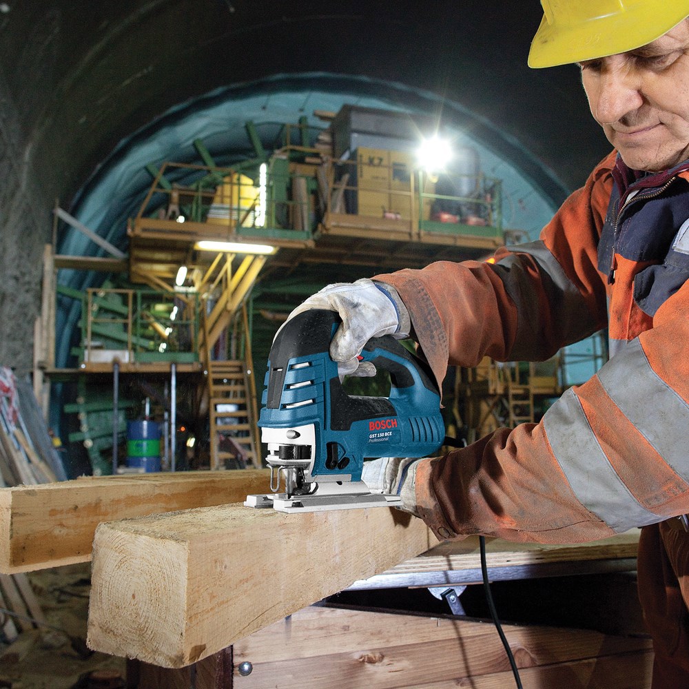 decoupeerzaagmachine beugel bosch-3