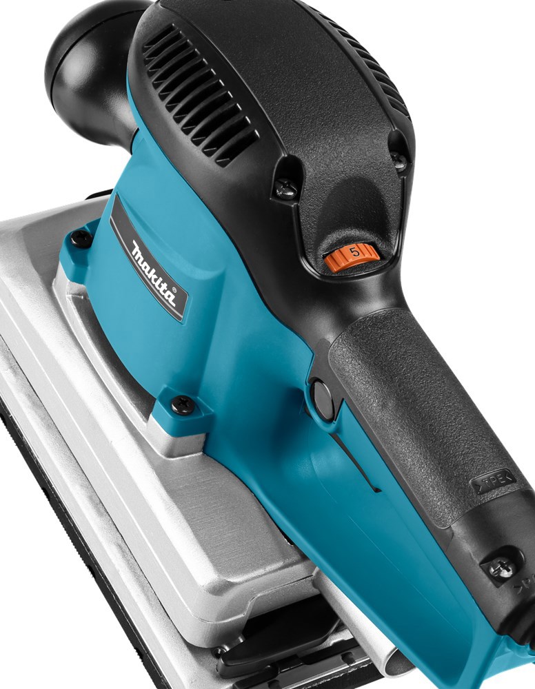 vlakschuurmachine makita-6