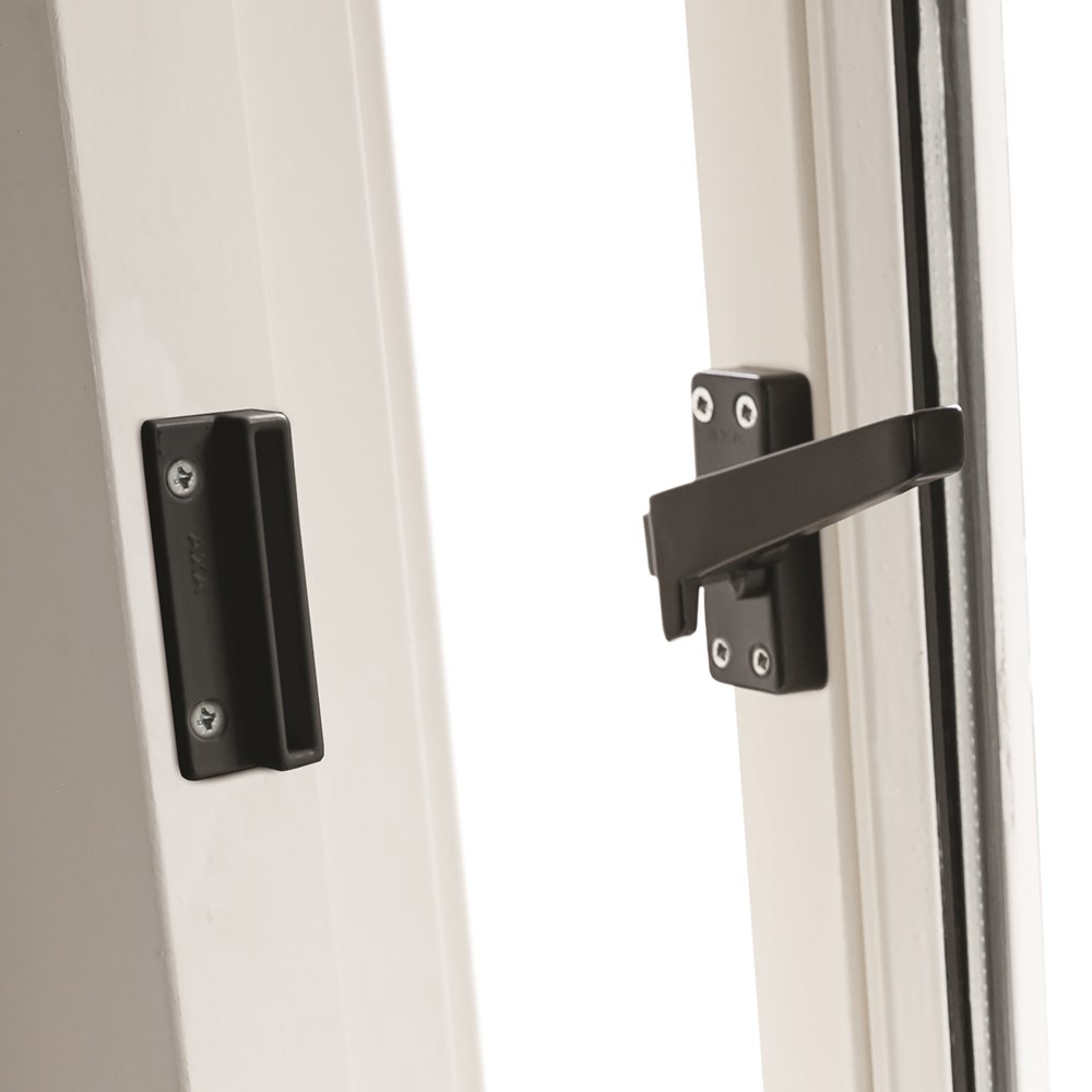 raamsluiting aluminium zwart axa-5