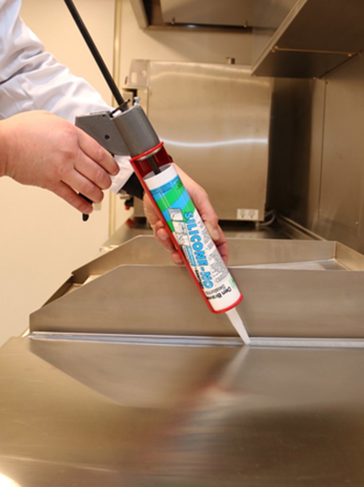 siliconenkit no zwaluw-4