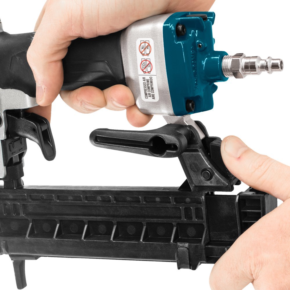 nietmachine makita 8bar-6