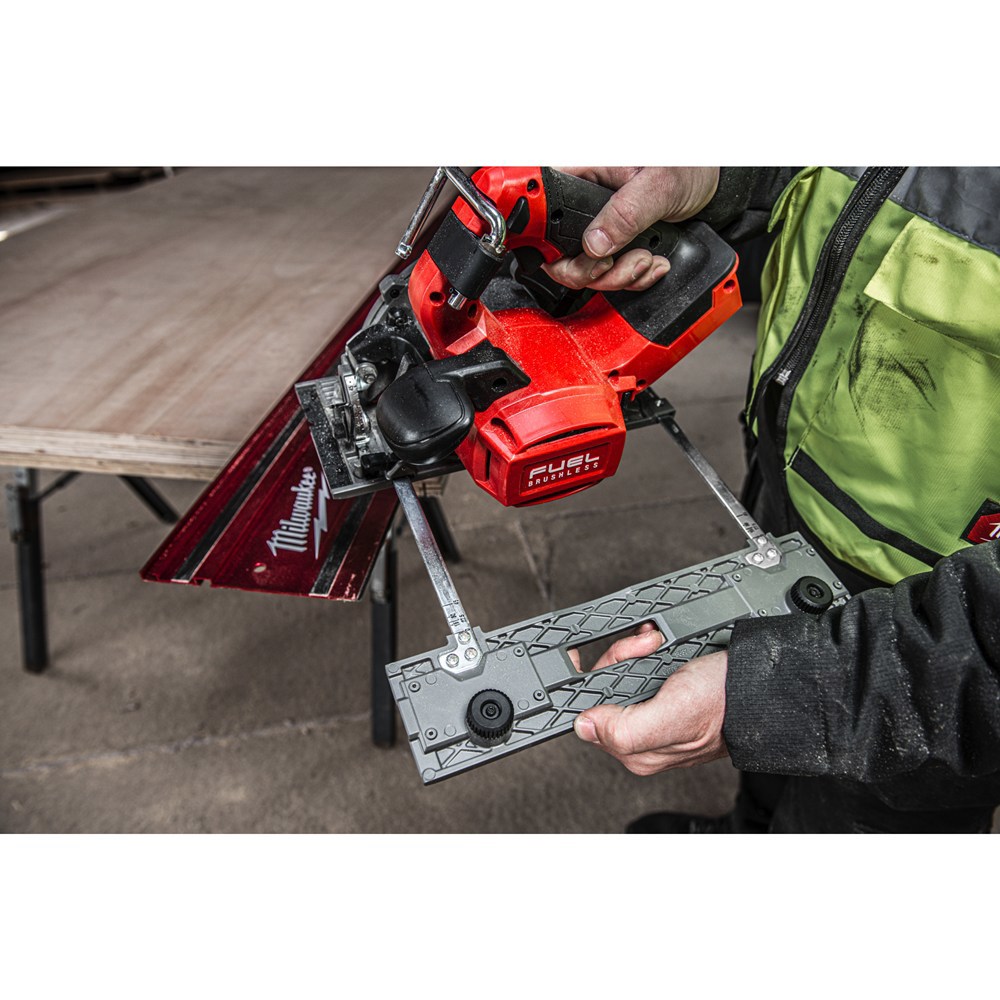 accu cirkelzaagmachine milwaukee 165mm-11